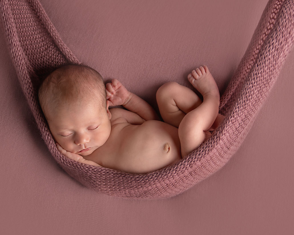 baby-in-hammock-photography-courtenay